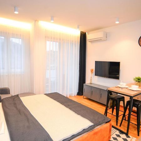 Design Apartment Near Gorica Park Podgorica Ngoại thất bức ảnh